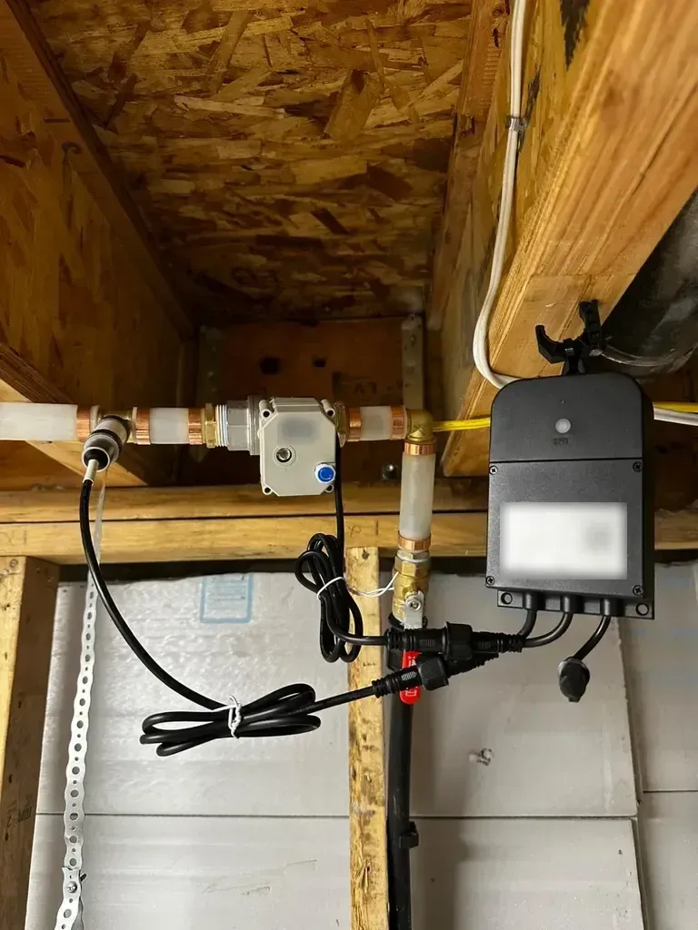 Basement installation: Valve and controller on the supply